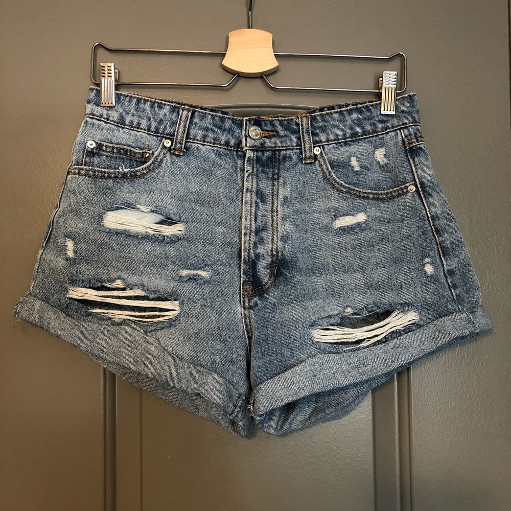 Forever 21 Cuffed Distressed Denim Shorts, Size 28